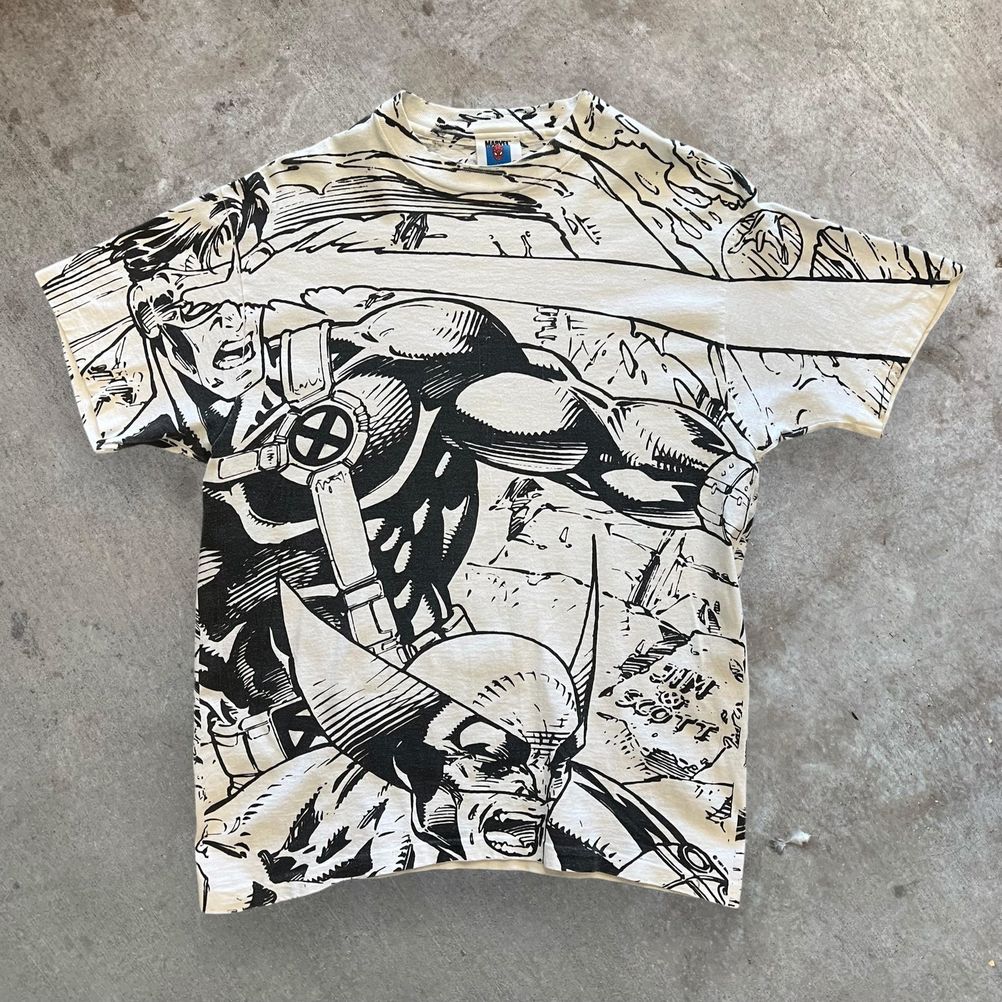 (L) 1991 Rare Mega Print T-shirt