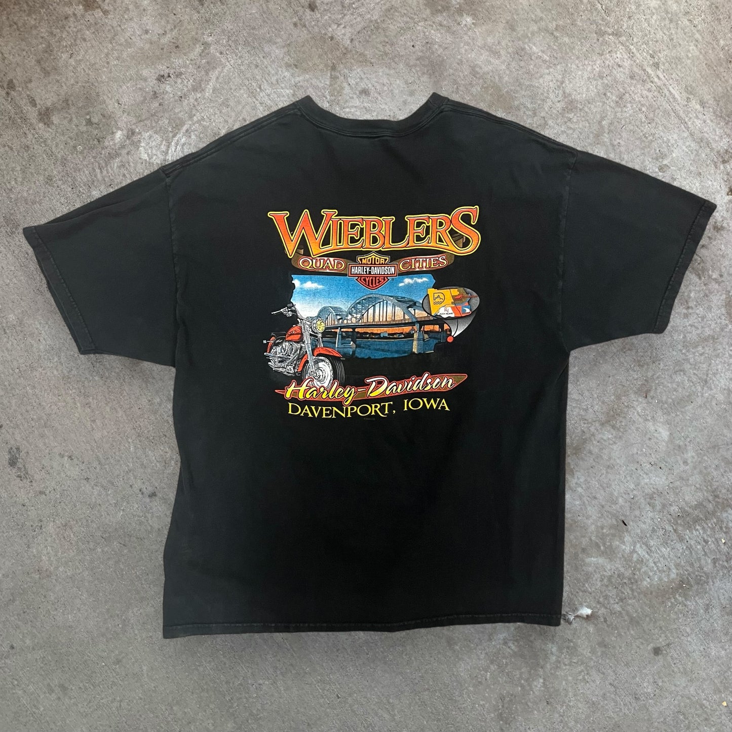 (XXL) Harley Davidson Emblem Tshirt