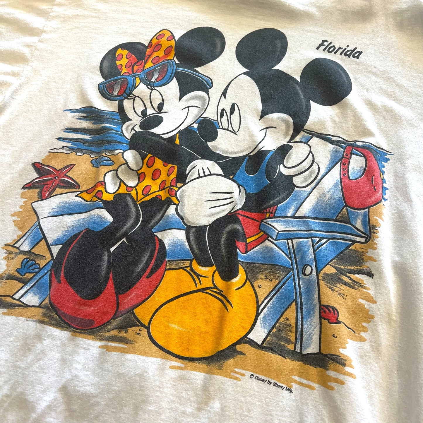 (L) 90s Mickey & Minnie Mouse Tshirt