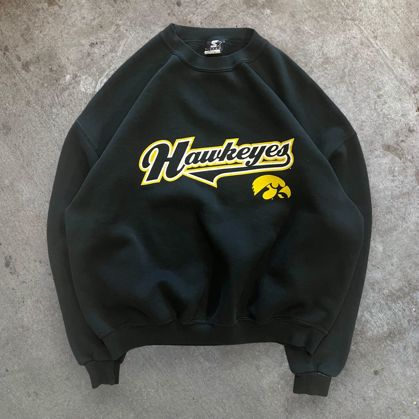 (XL) 2000s Iowa Hawkeyes Crewneck