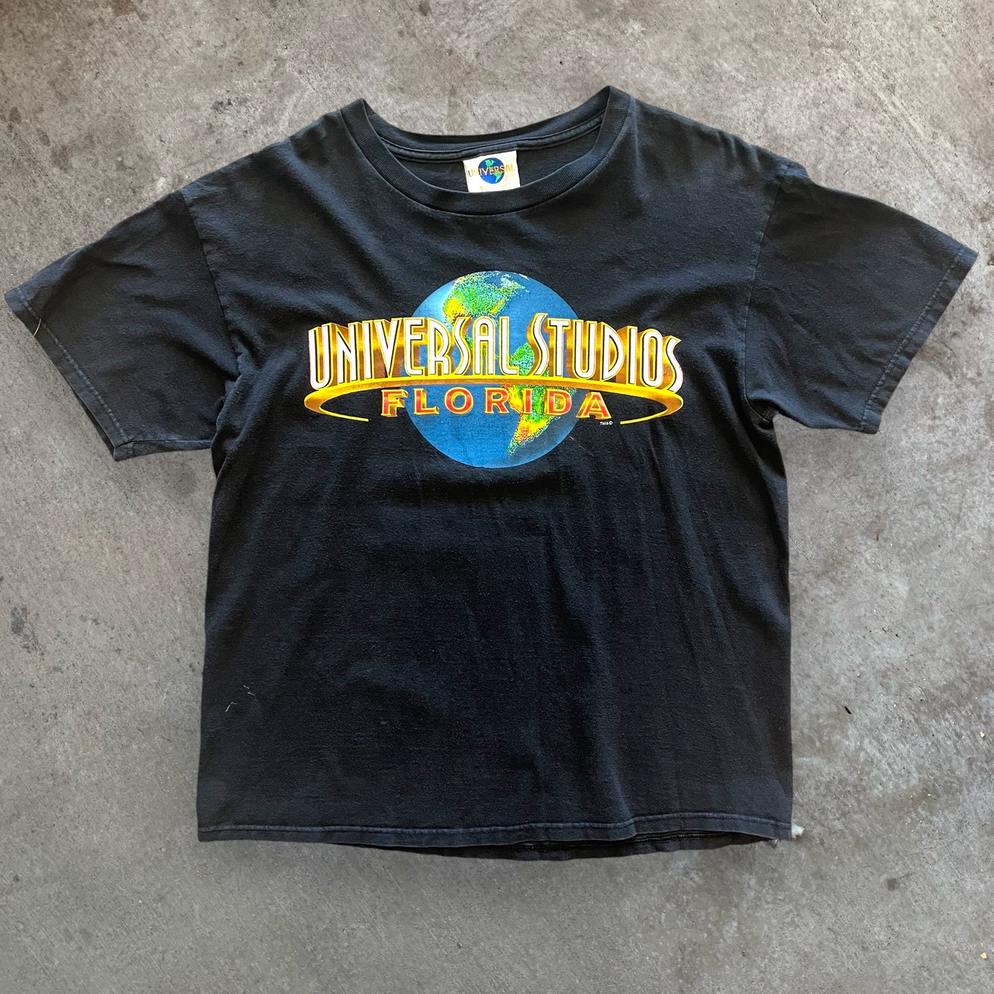 (L) 90s Universal Studios Florida Tshirt