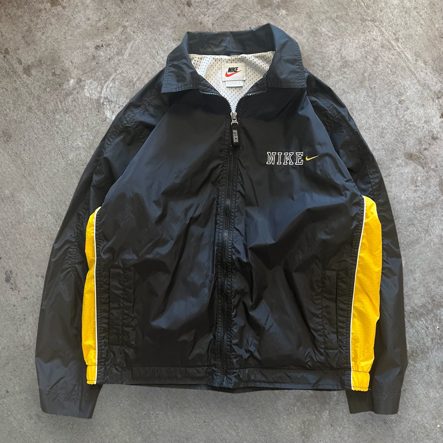 (XL) 90s Lightweight Nike Jacket