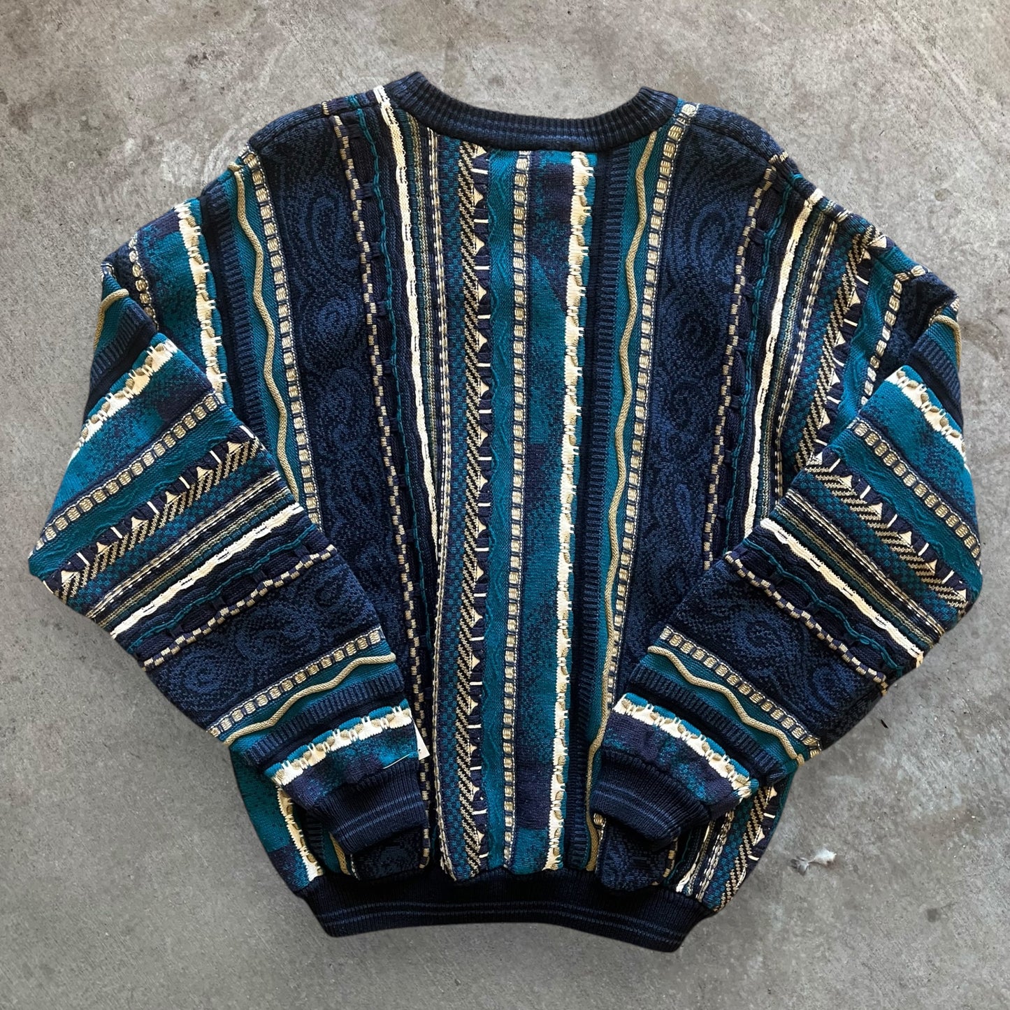 (XL) 90s Cotton Traders Blue Multicolor 3D Knit Sweater