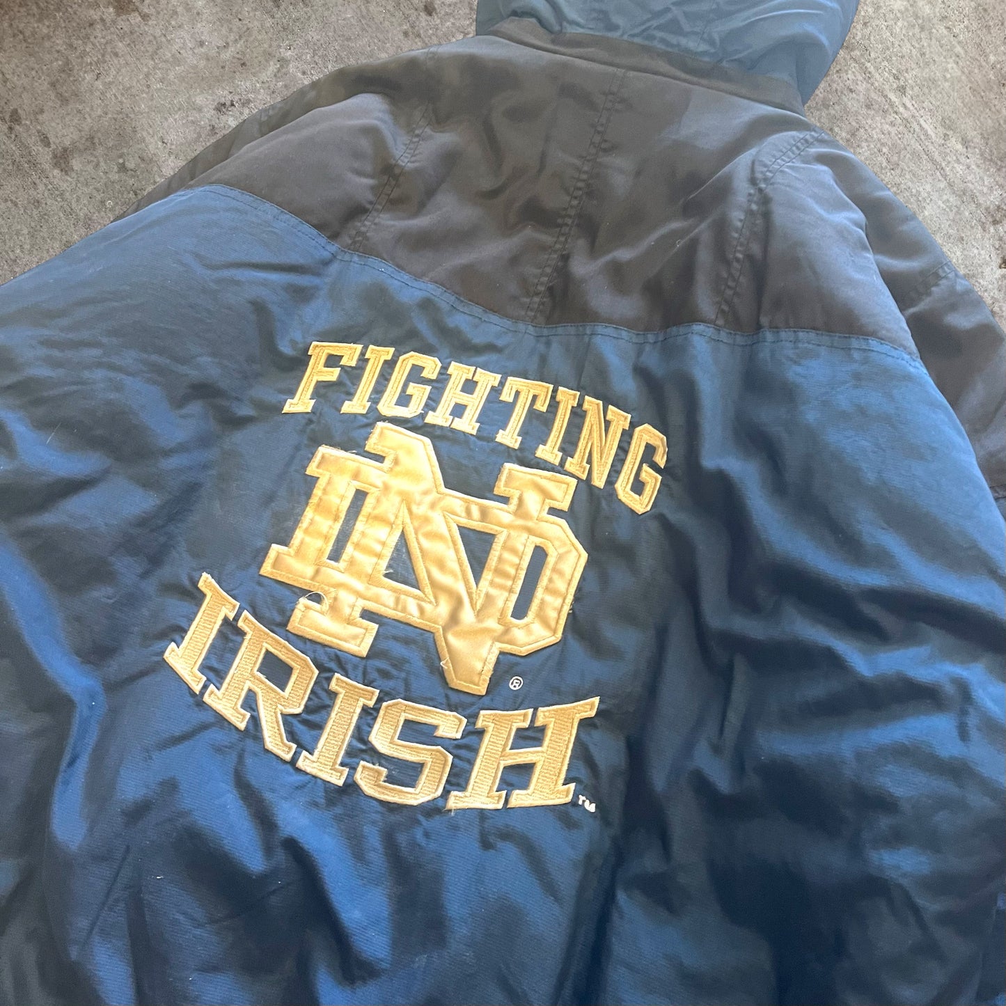 (XL) 2000s Starter Notre Dame Puffer Jacket