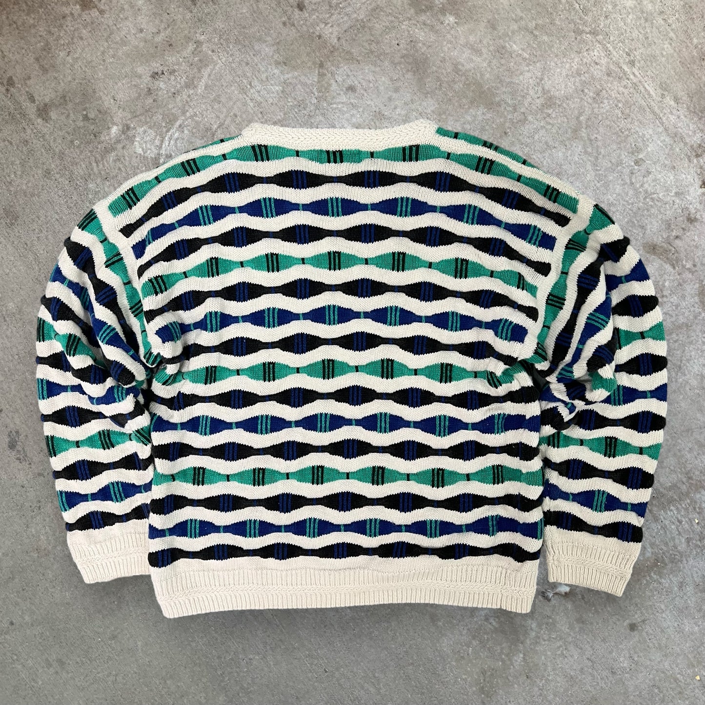 (L) 90s 3D Knit Sweater