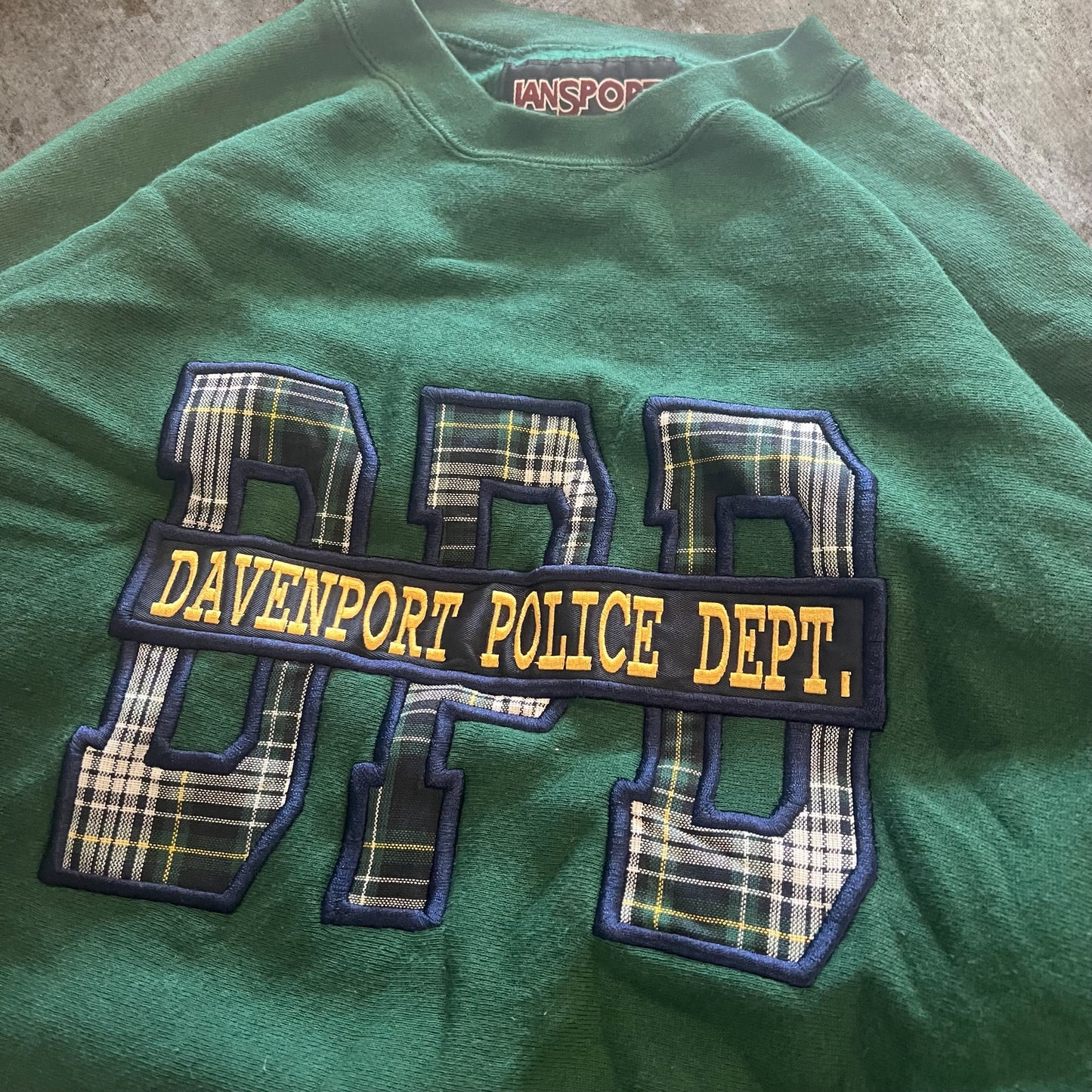 (XL) 90s Davenport Police Department Crewneck