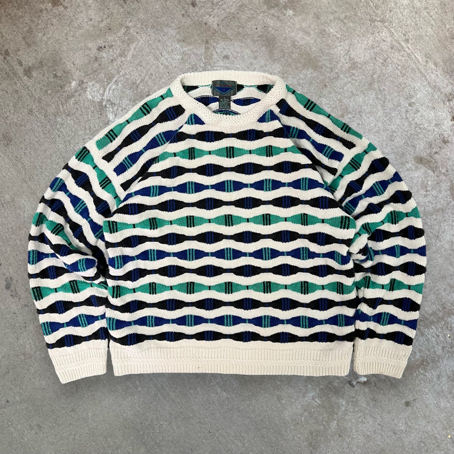 (L) 90s 3D Knit Sweater