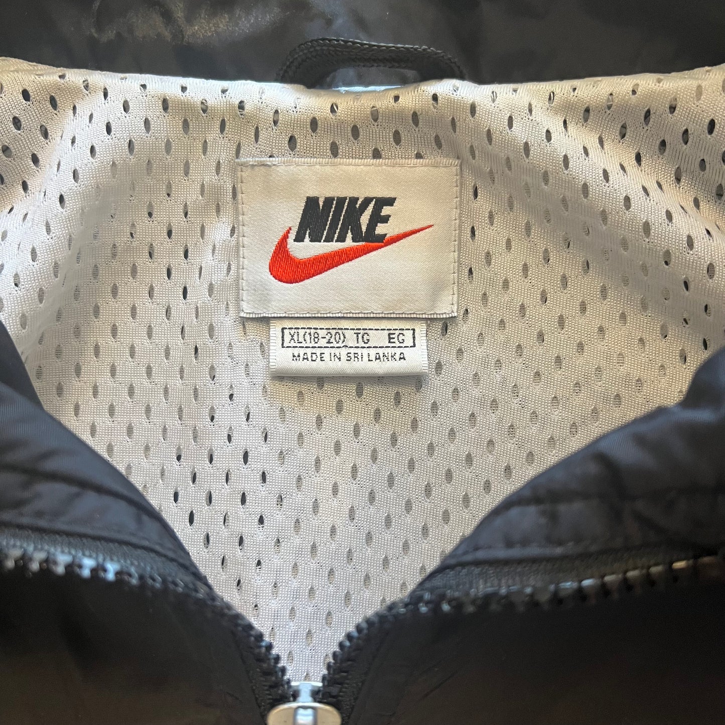 (XL) 90s Lightweight Nike Jacket