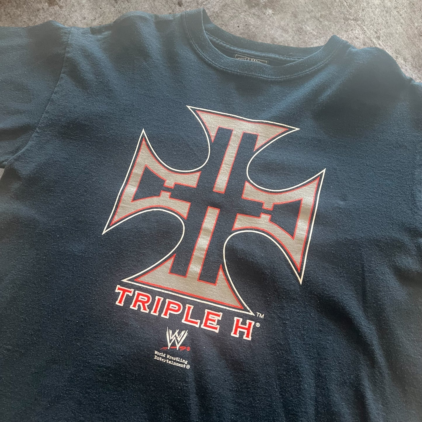 (M) Triple H WWE Tshirt