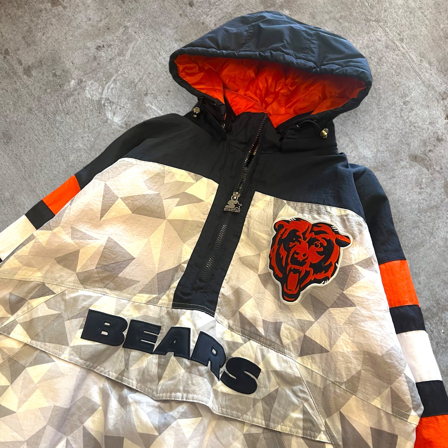 (L) Chicago Bears Starter Puffer Jacket